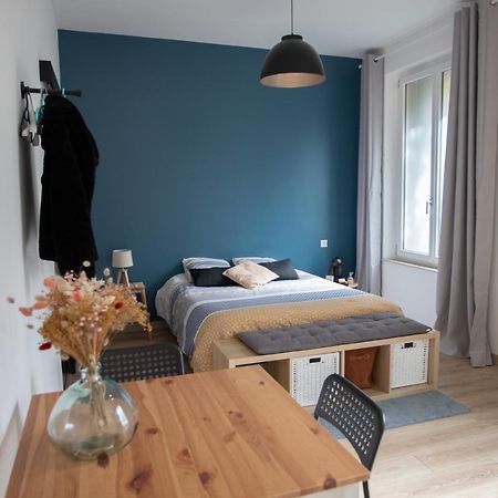 Chambre Au Coeur De Loudun Apartment Exterior foto