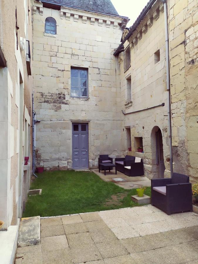 Chambre Au Coeur De Loudun Apartment Exterior foto